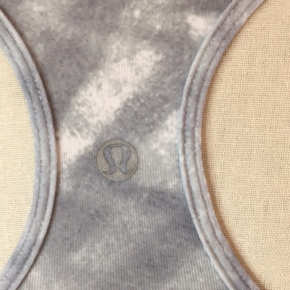 Lululemon Top - Picture 4 of 4